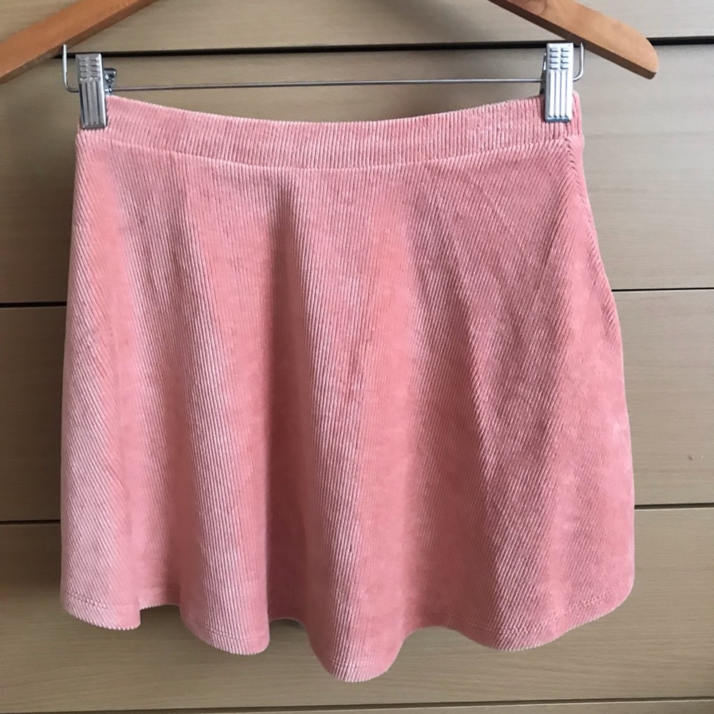 FOREVER 21 Mini Skirt